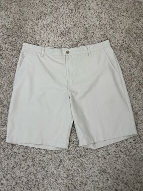 IZOD Golf Shorts Men 40 Khaki Swing Flex Country Club Flat Front Style 4277
